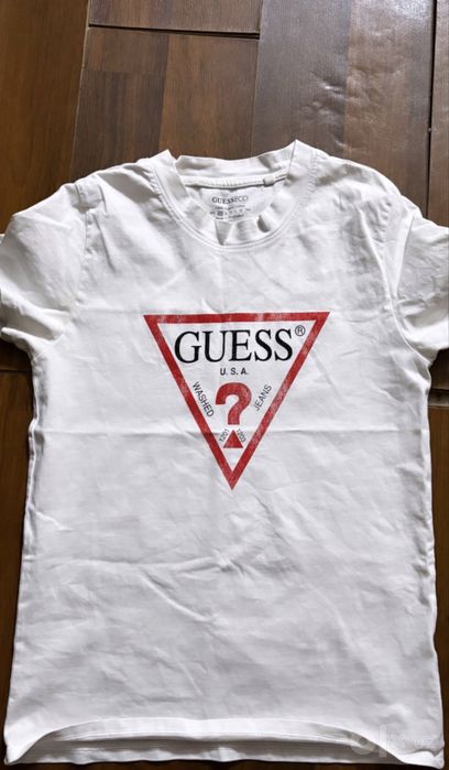 Guess футболка .