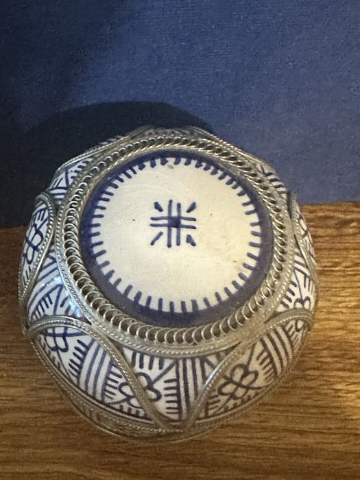 Уникално ръчно изработена кутия за бижута от Мароко от костен порцелан