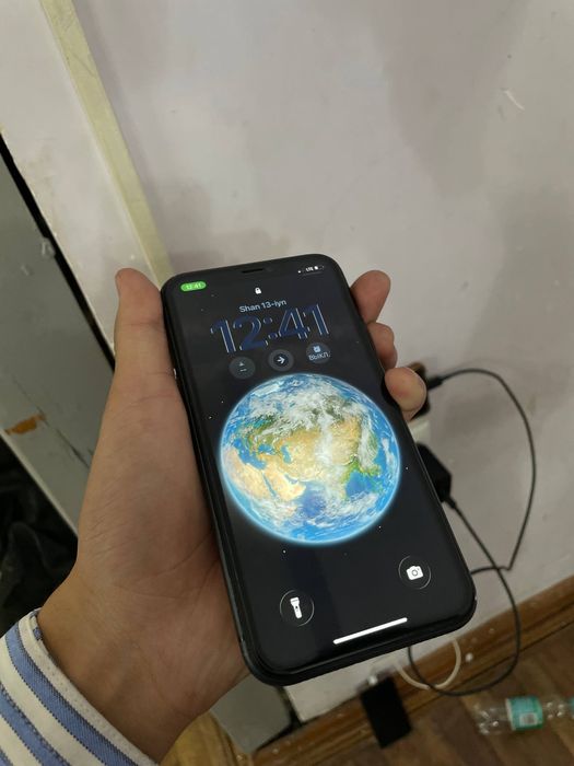 iphone 11 Sotiladi!