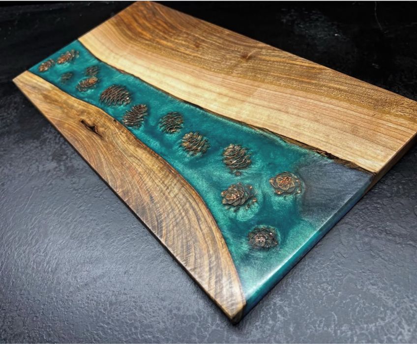 Уникални дъски за рязане и сервиране на мезета