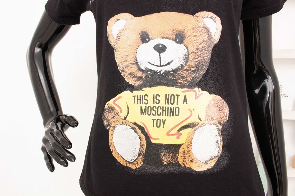 Moschino оригинална дамска тениска Teddy Bear This Is Not A Toy блуза