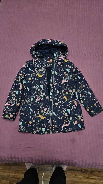 Куртки для девочки 6-8 лет