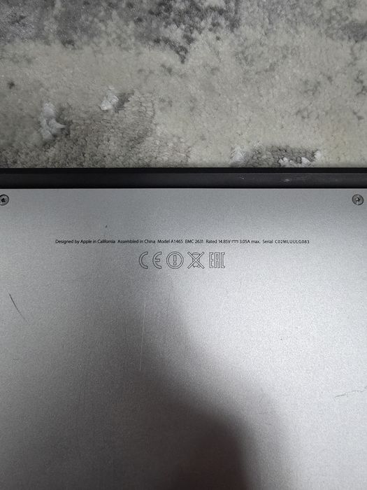Macbook Air 11" 2014 / i5 / SSD 120GB