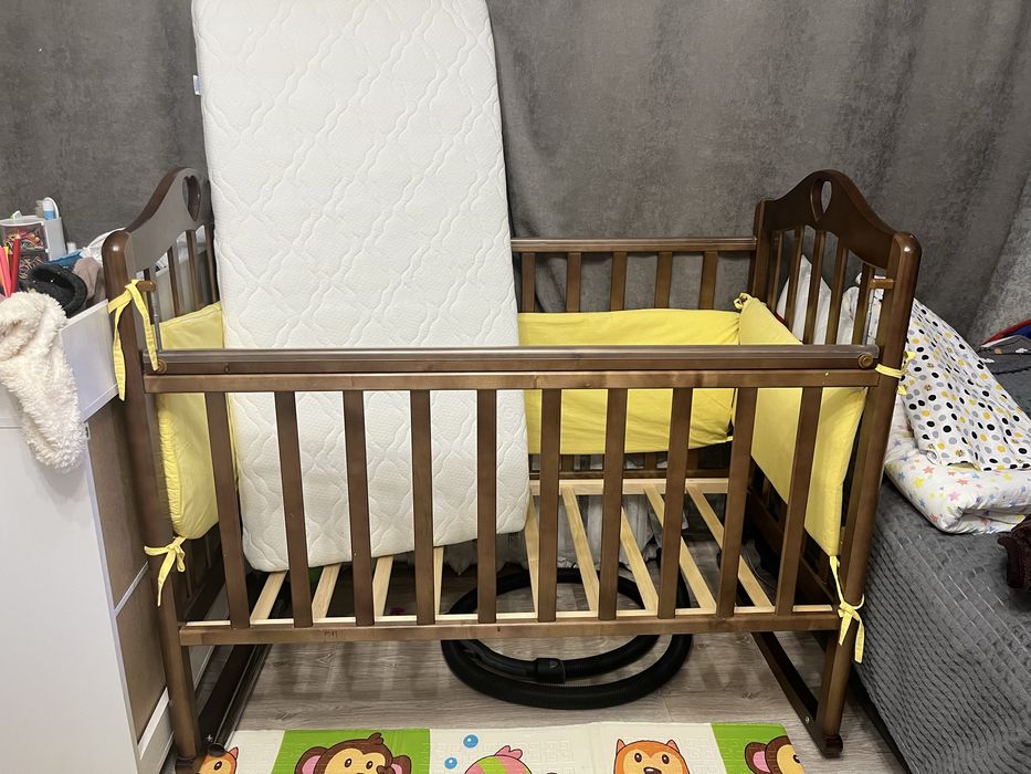 Детская кроватка в отличном состоянии