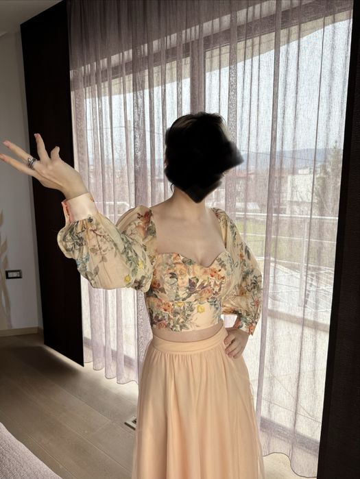 Комплект от елеганти пола и топ от Mohito