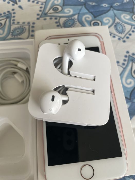 Iphone 8 + . Iphone 7 за части