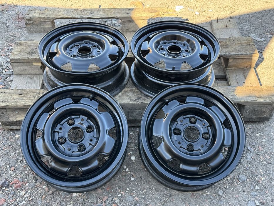 Ауди r14  оригинальные