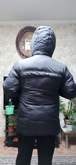 Продаю куртку зимную