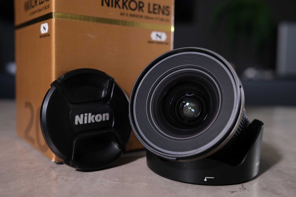 Obiectiv Nikon 20mm 1.8G - Conditie Excelenta