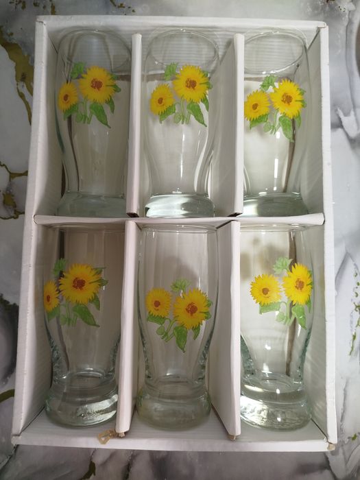 Бокалы новые продам