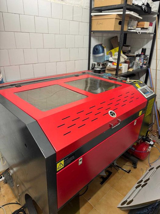 Gravator Laser CO2 900x600mm - Tub 100w - Ruida controller - Masa Fagure - compresor co2