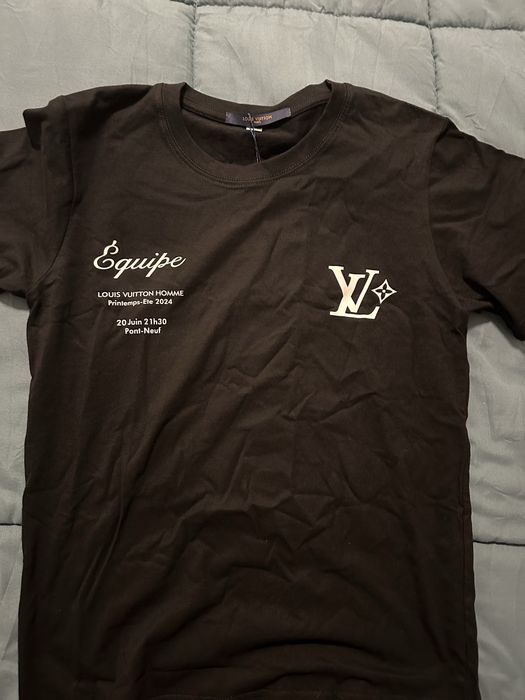 Vand tricou Louis Vuitton
