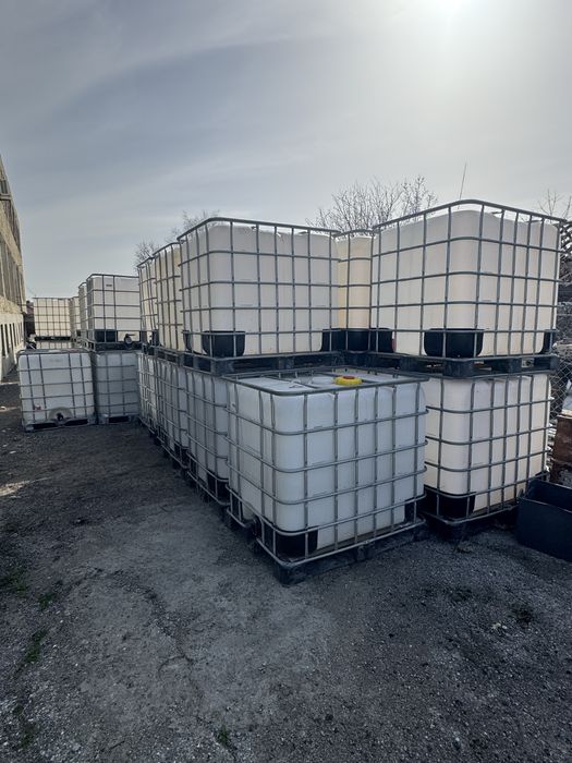 Бидони/Цистерни/IBC-контейнери/Варели за вода по 1-тон/1000 литра