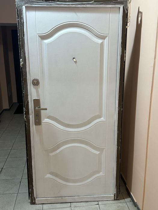 Входная дверь бу