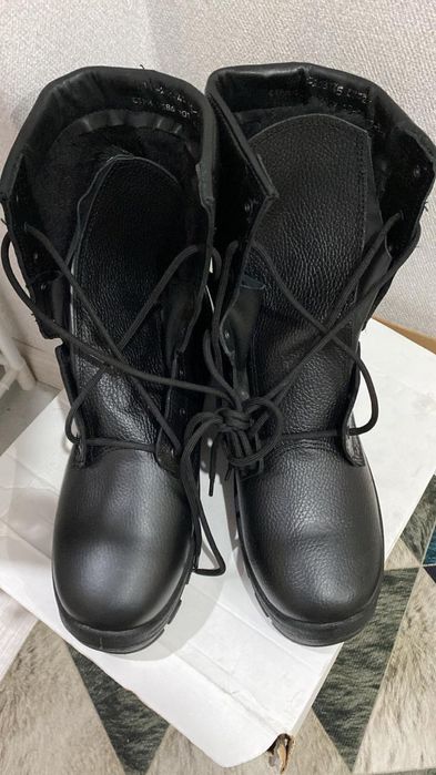 Продам берцы