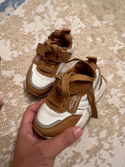 Одежда на девочку и для женщин