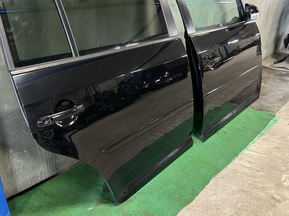Врати VW Touran 2010г
