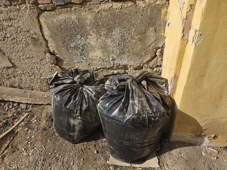 Отдам опилки от лдсп бесплатно