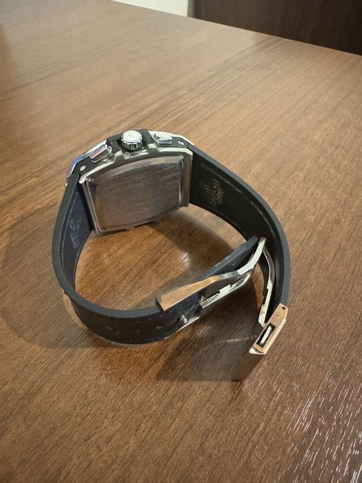Часы HUBLOT 6000 тг