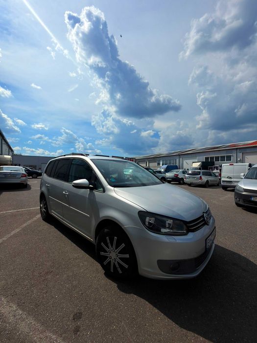 VW TOURAN 2011, 1.6 DIESEL, 2011