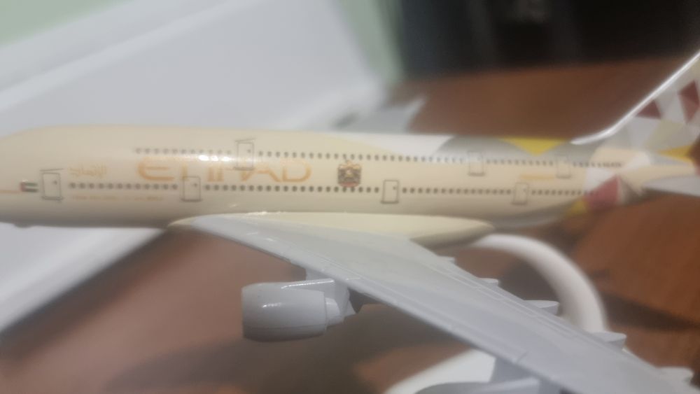 Модель самолета Airbus 380