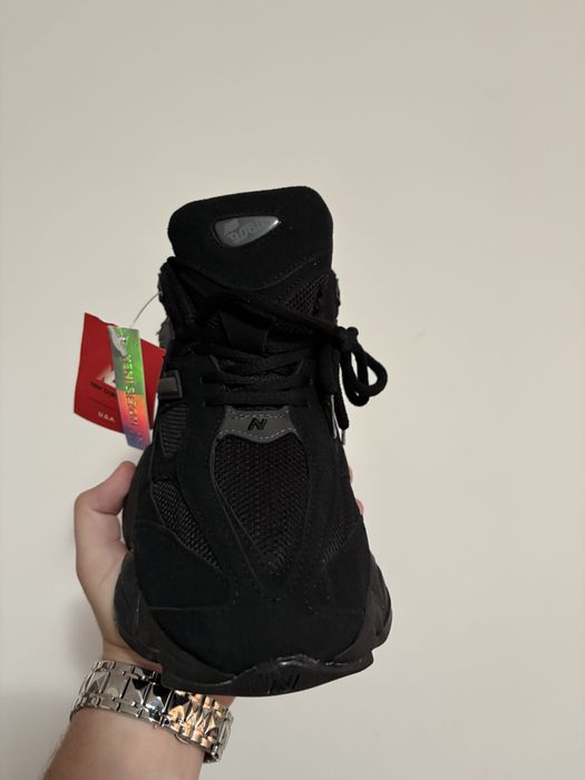Маратонки “New Balance 9060”-triple black 43 номер