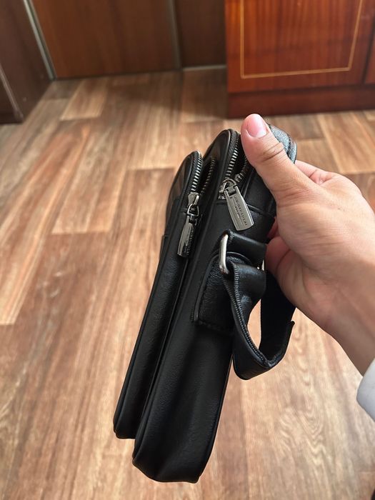 Продается барсетка Jinbaililai