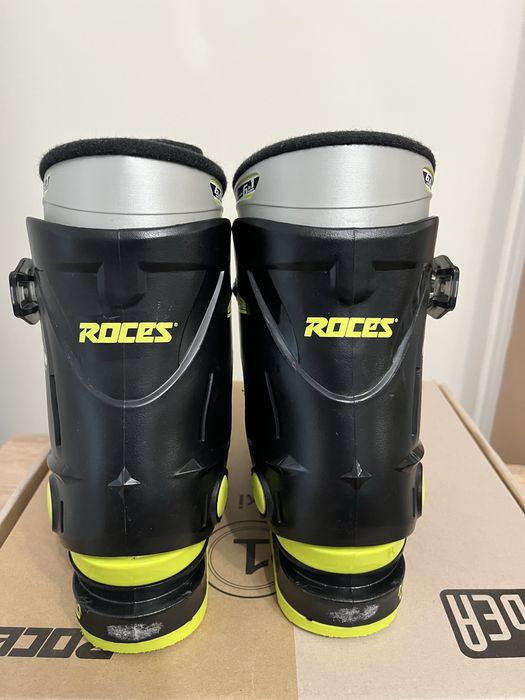 Детски ски обувки и детски ски 80см