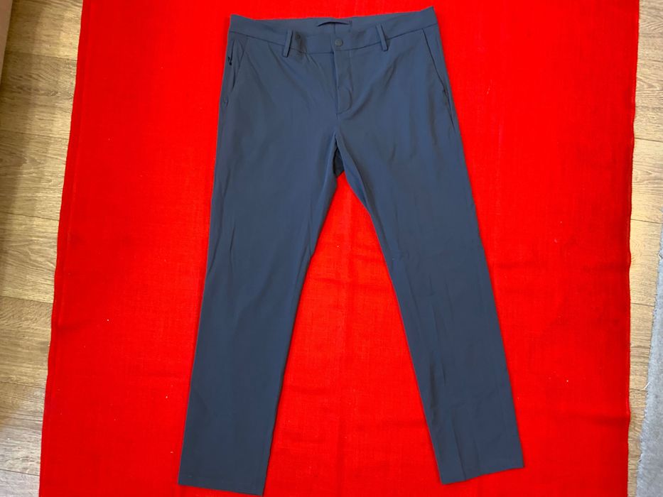 Boggi Dtech-оригинален панталон 36 размер
