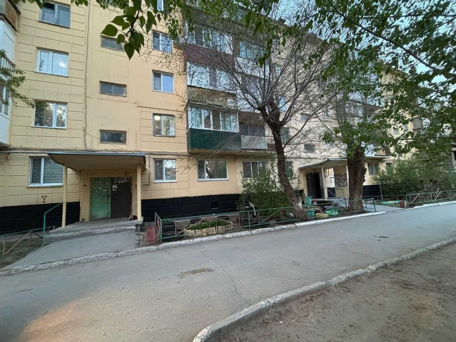 Продам 3х-ком квартиру на КСК