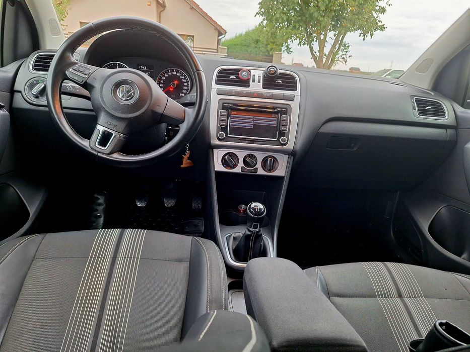 Volkswagen Polo 1.6 TDI, 2013 – Diesel, 5 uși, în stare foarte bună