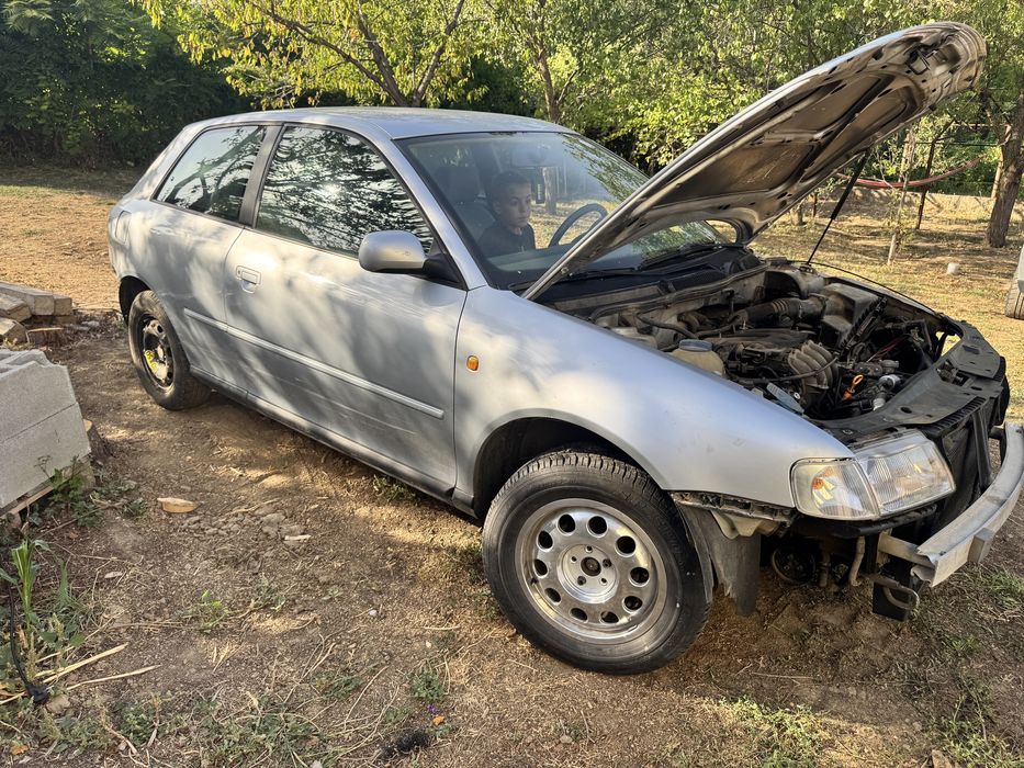 Audi A3 на части