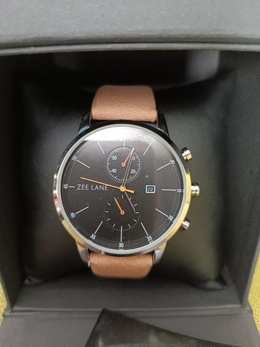 ** Мъжки часовник Zee Lane Collection, кожена каишка,ЧИСТО НОВ **