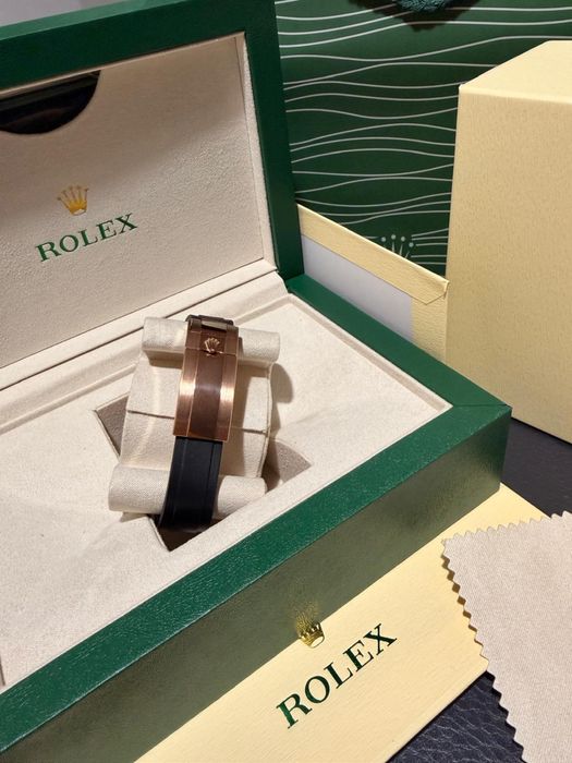 Rolex YachtMaster 40 “ rose gold