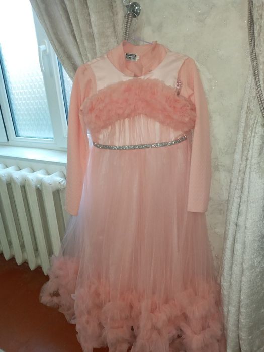 Платье для торжество