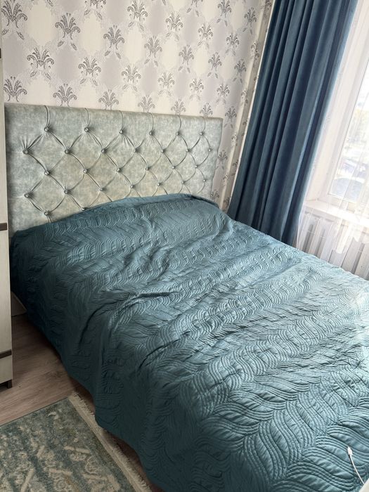 Срочно!шифоньер 30 и кровать30