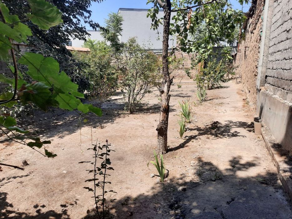 Продажа   участка 6 соток и дома  ориентир Транспортный   университет