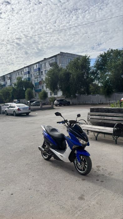 Скутер Force 150cc