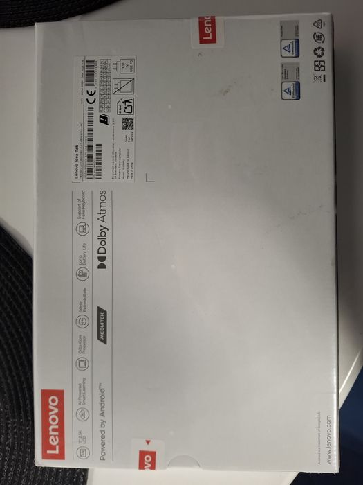 vând tabletă lenovo