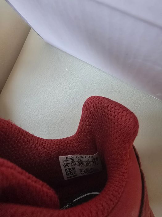 Ботуши LS Waikiki и кожени маратонки adidas marvel