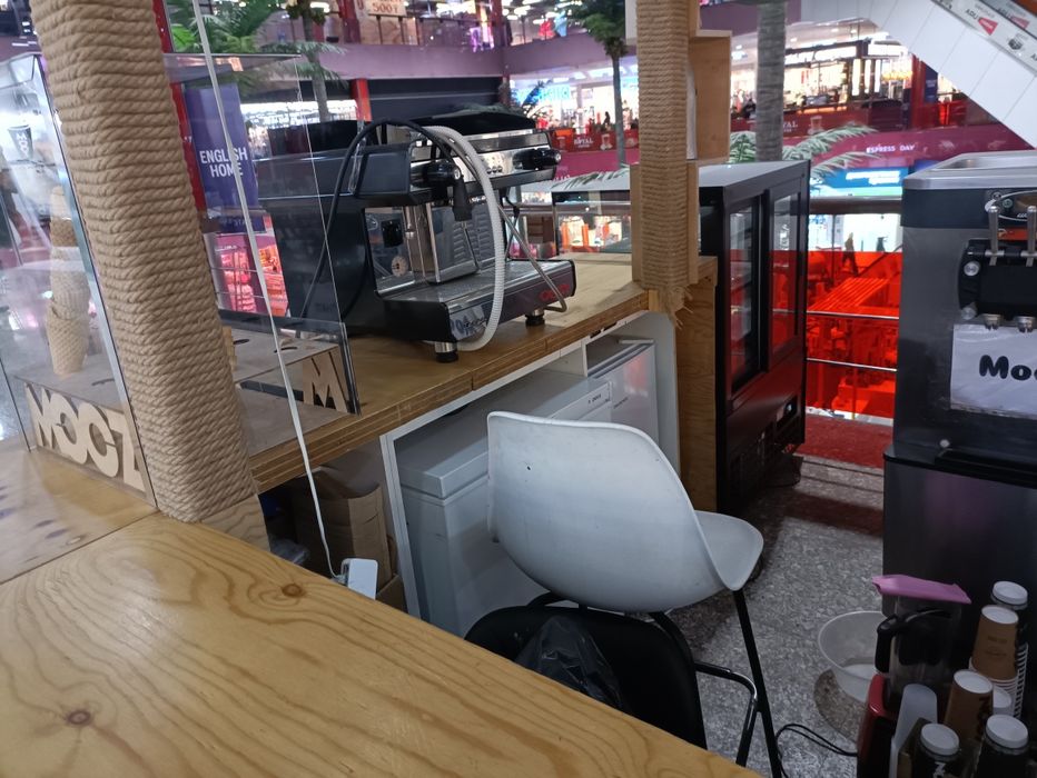 Продаеться Кофемашина