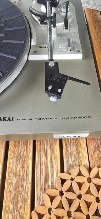 Pick up Akai AP-B10C defect