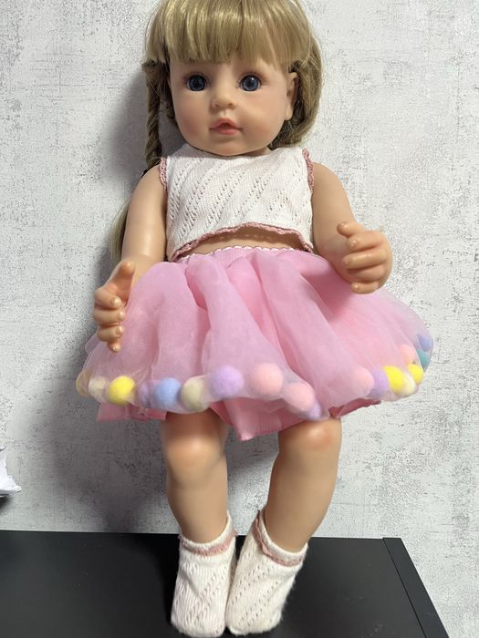 Продам двух кукол реборны