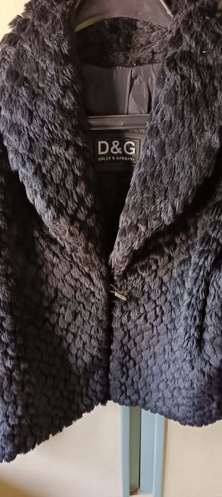 Късо дамско кожено палто от изкуствена материя