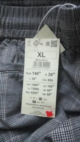 Pantaloni Reserved noi