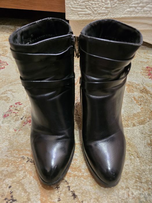 Продам ботинки кожзам, 38р