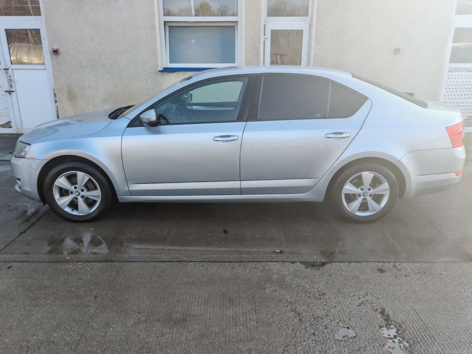 Skoda Octavia 3 1.2, 105 cp