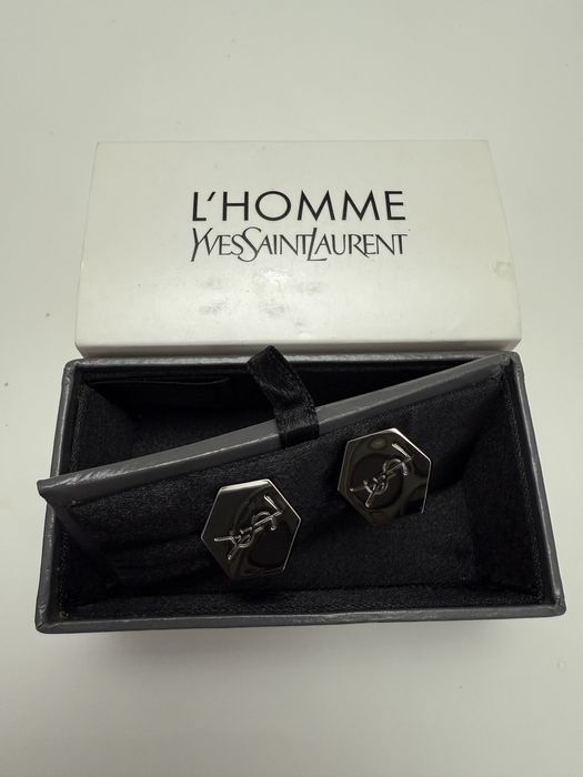 Butoni camasa Yves Saint Laurent