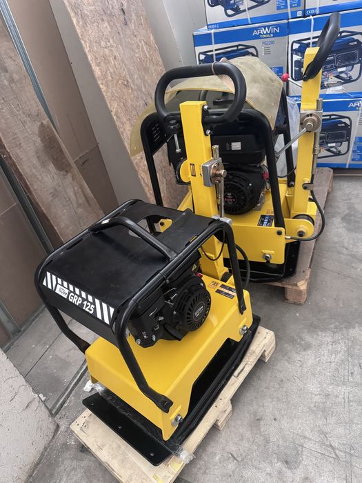 Talpa compactoare revesibila 140kg 200 kg