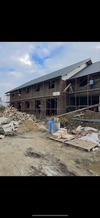 Tencuiala mecanizata clasica pe baza de nisip var si ciment